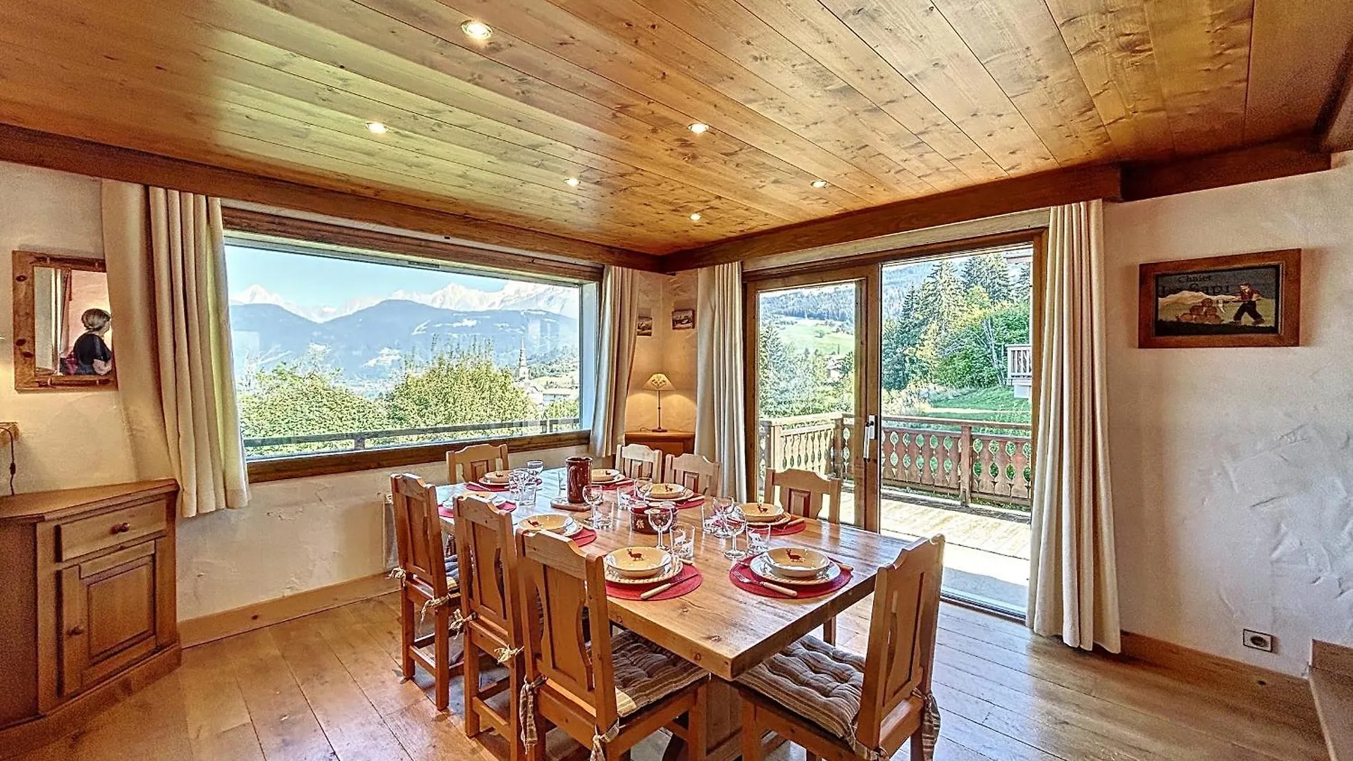 Chalet Pour 10 Pers. Proche Village Avec Vue Mont-Blanc, Terrasse Et Linge Fourni - Fr-1-560-88 Combloux