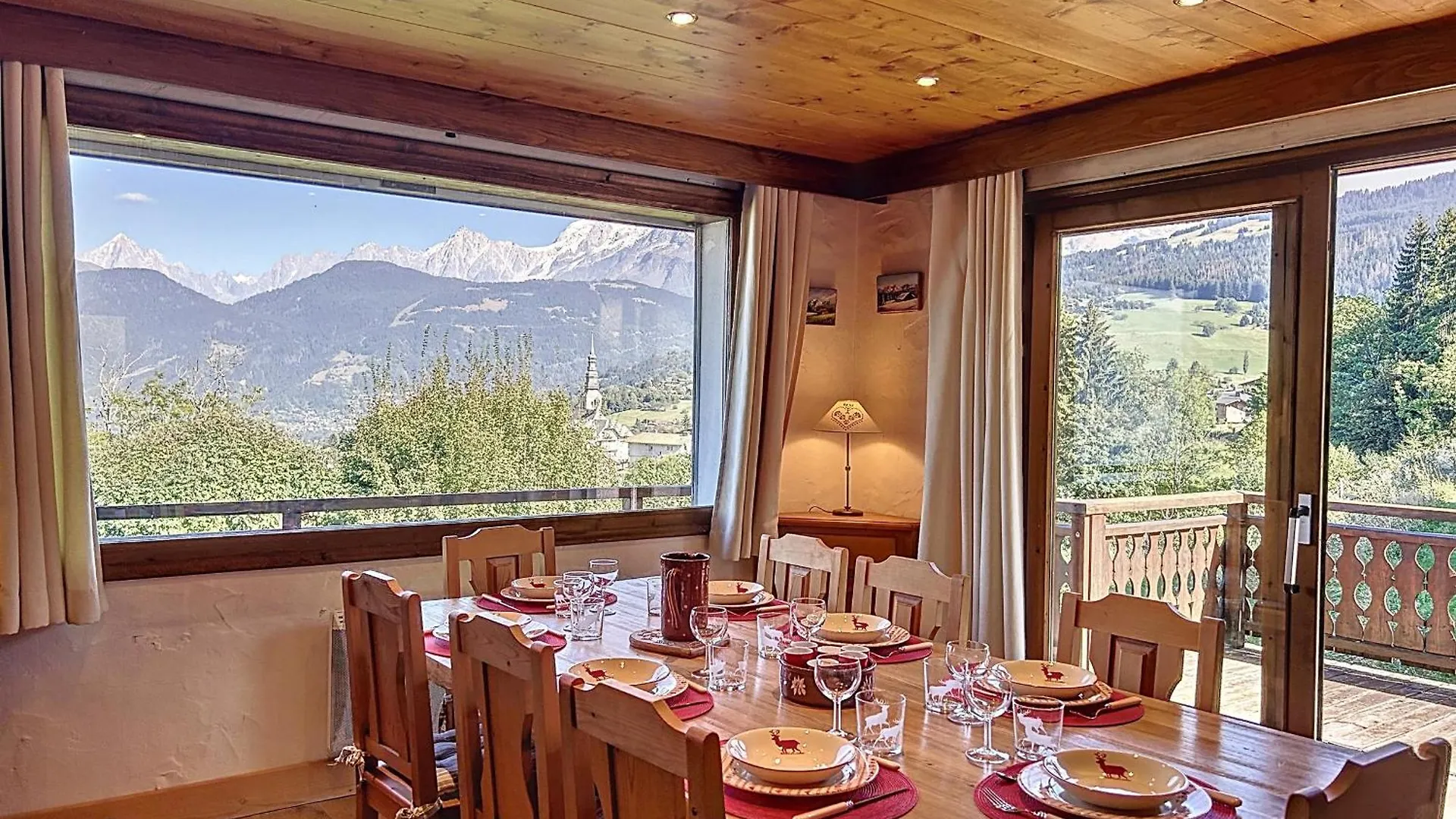 Chalet Pour 10 Pers. Proche Village Avec Vue Mont-Blanc, Terrasse Et Linge Fourni - Fr-1-560-88 Combloux France