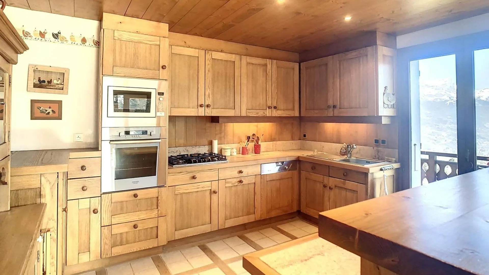 Chalet Pour 10 Pers. Proche Village Avec Vue Mont-Blanc, Terrasse Et Linge Fourni - Fr-1-560-88 Combloux 0*,  France